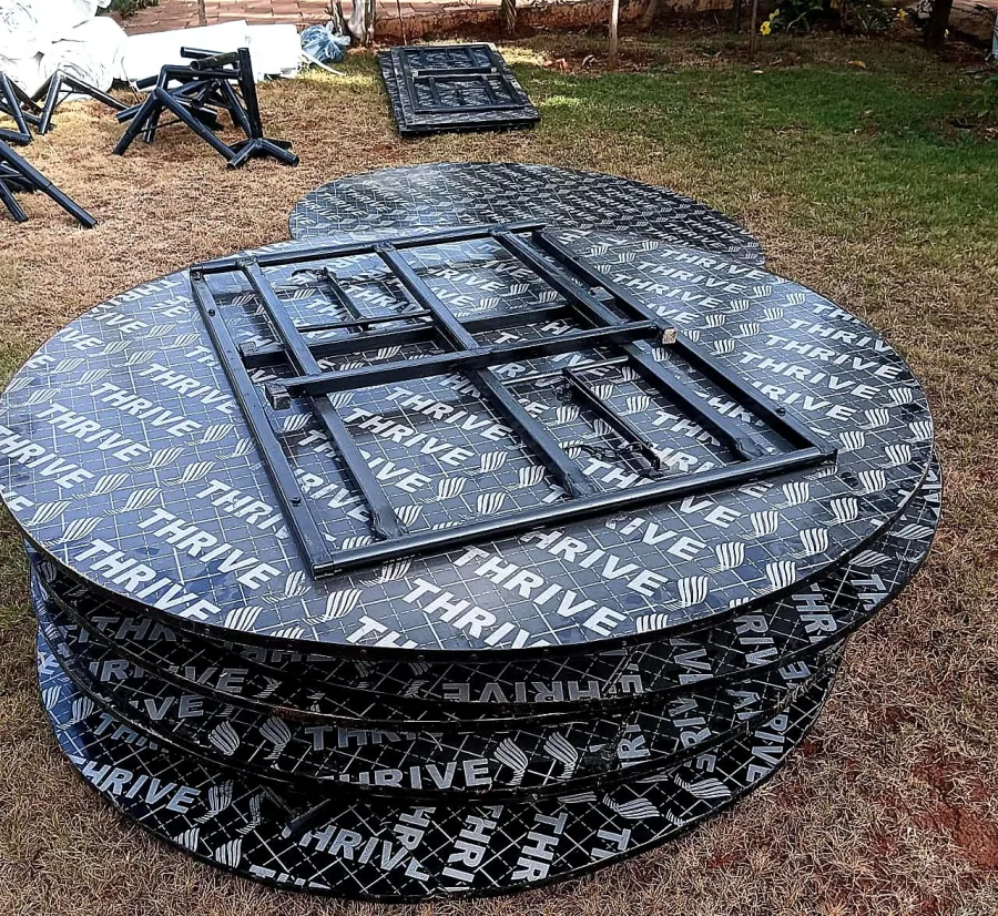 Round Tables Plain 8 Guests for hire in Nairobi - photo 2