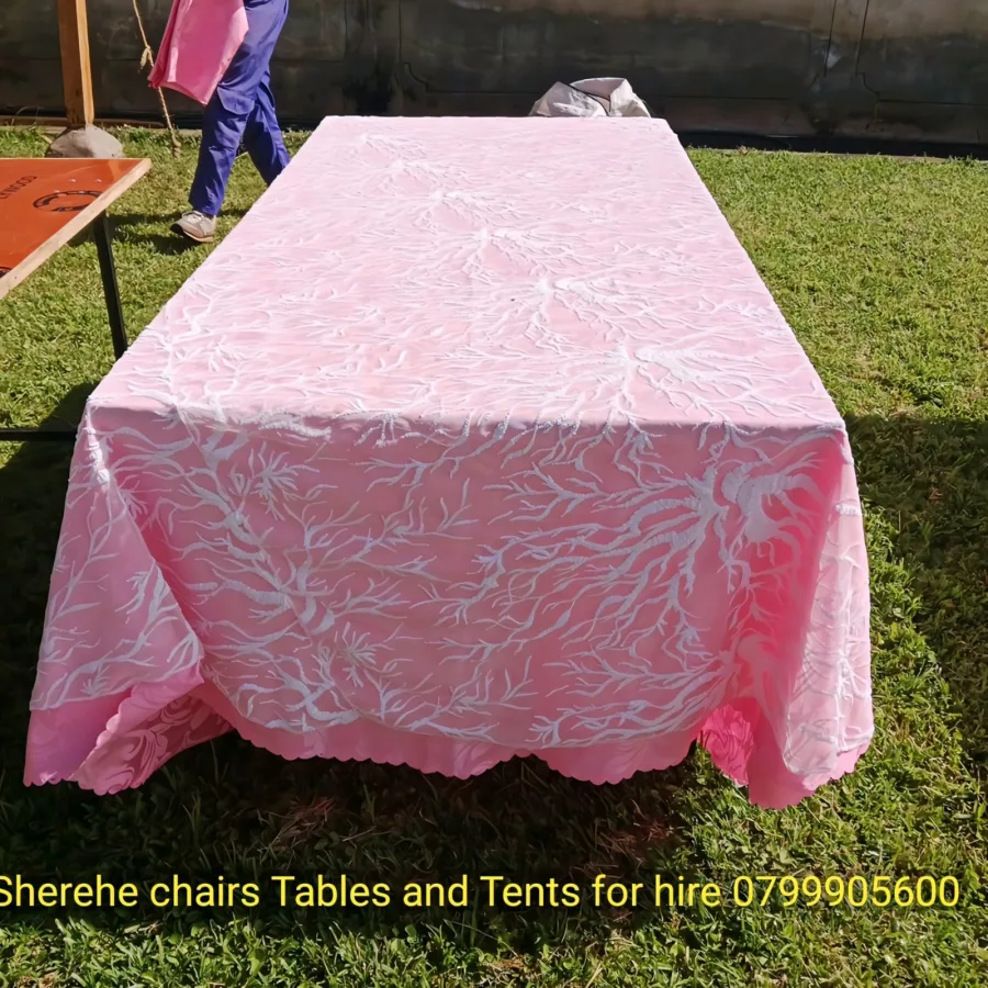 Tables Dressed With Cloth & Overlays for hire in Nairobi - photo 2