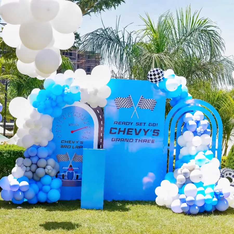 Professional Balloon Decorations